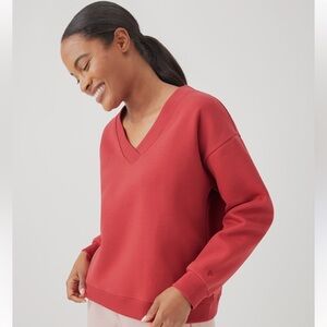 Pact Organic Cotton Fleece Pullover Sweatshirt Red Size Medium